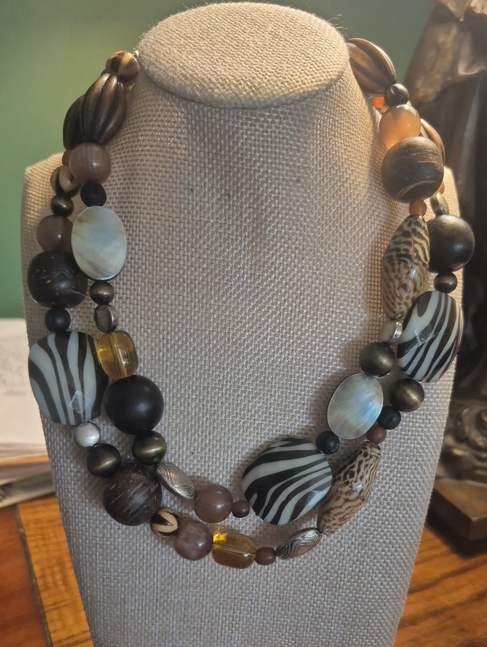 Premier Designs ZOOLOGY necklace